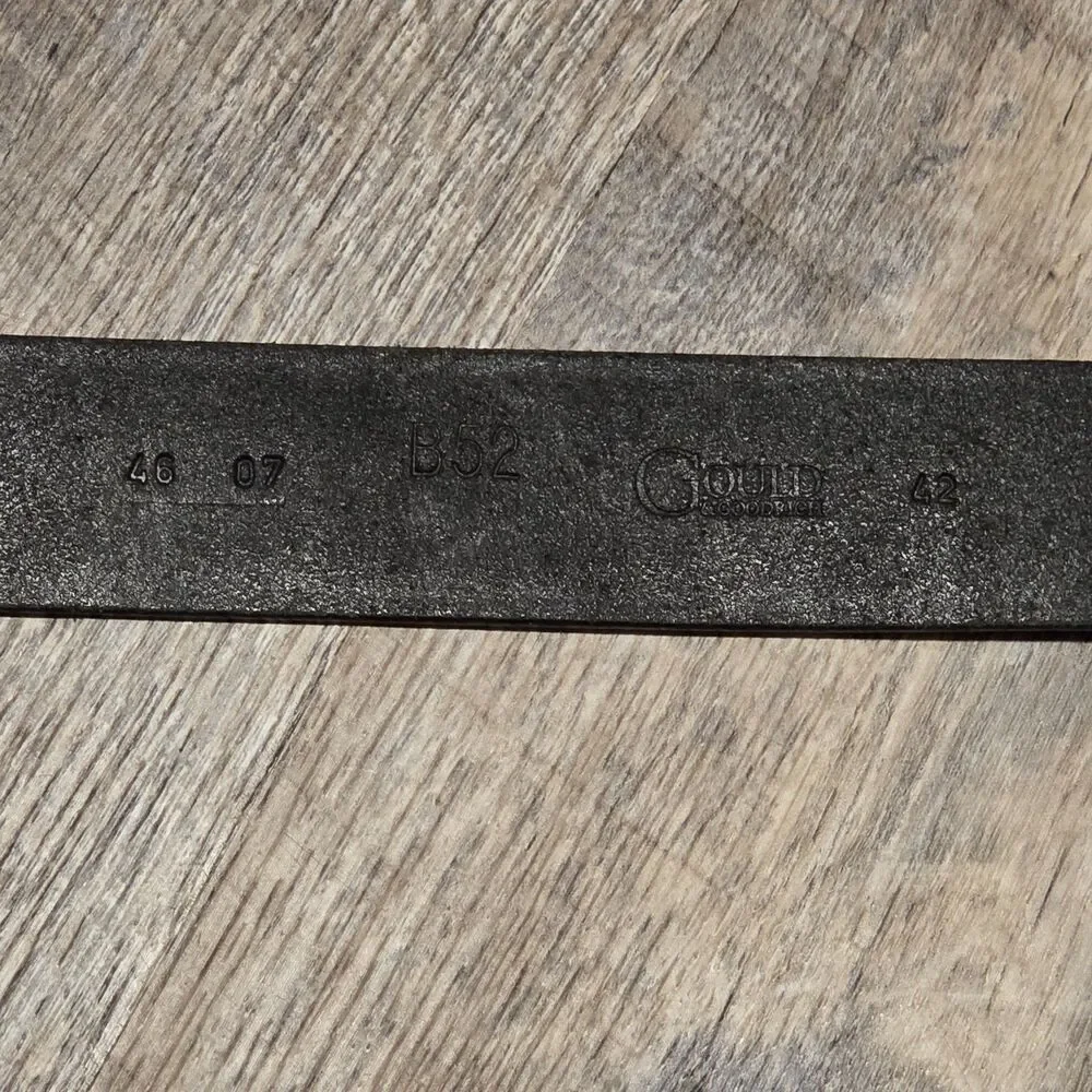Goulds & Goodrich Black Leather Belt Silver Buckle Mens Size 42 107CM